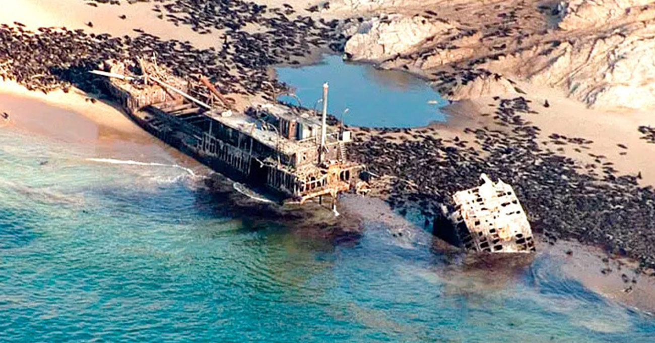 10 Most dangerous Places In The World | This Place Is Unsafe 8 6. Skeleton Coast – Harsh Climate